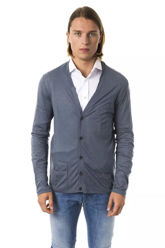 Chic Gray Cardigan with Sleek Pockets