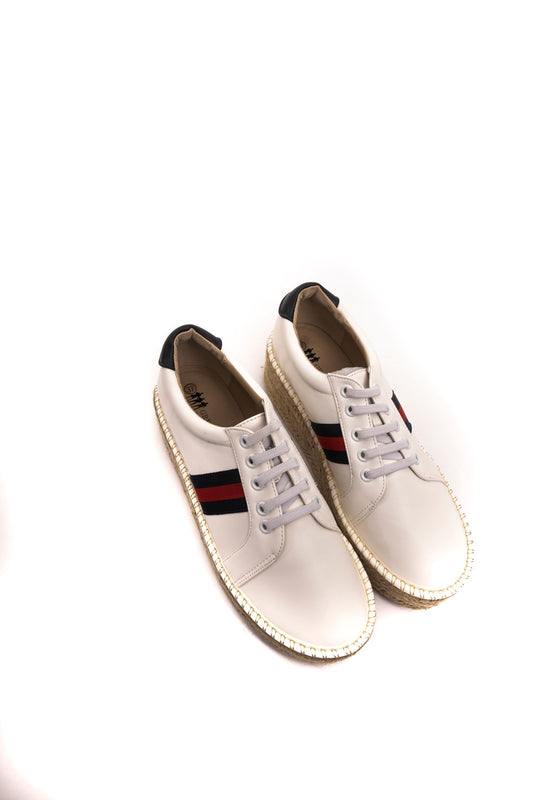Chic Platform White Sneakers with Lace-Up Detail