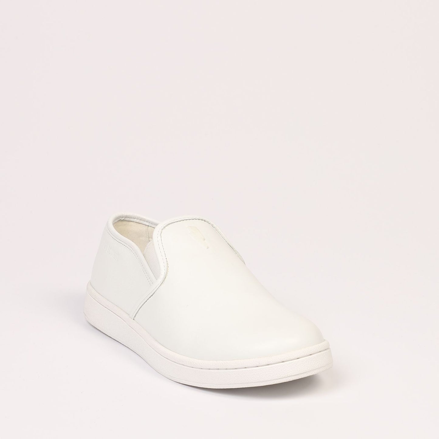 Chic White Slip-On Sneakers with Logo Detail