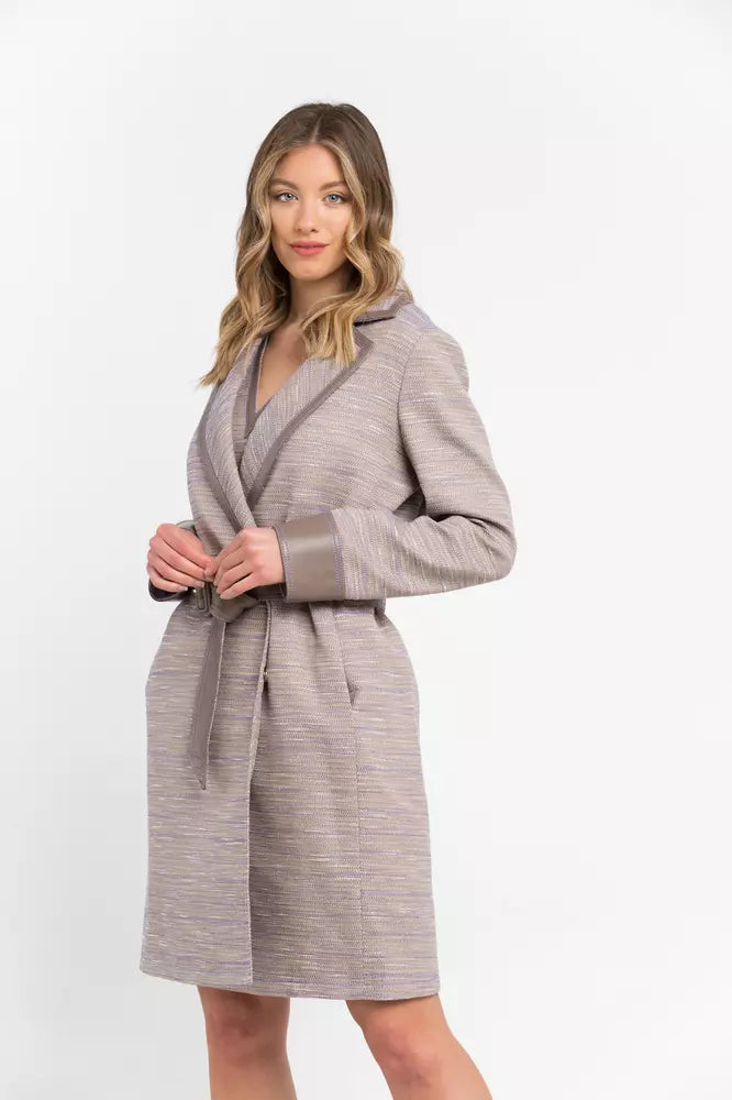 Chic Beige Cotton Kimono Coat with Contrasting Accents