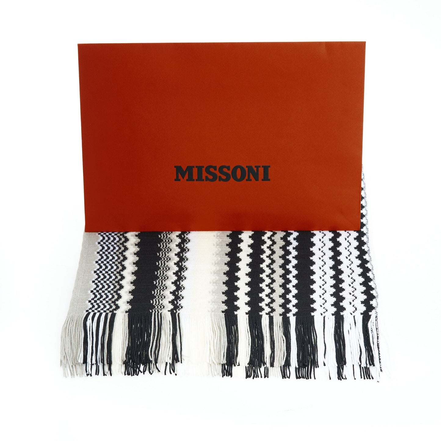 Chic Geometric Patterned Scarf with Fringes