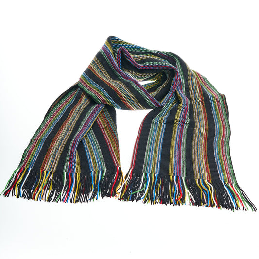 Geometric Pattern Fringed Luxury Scarf