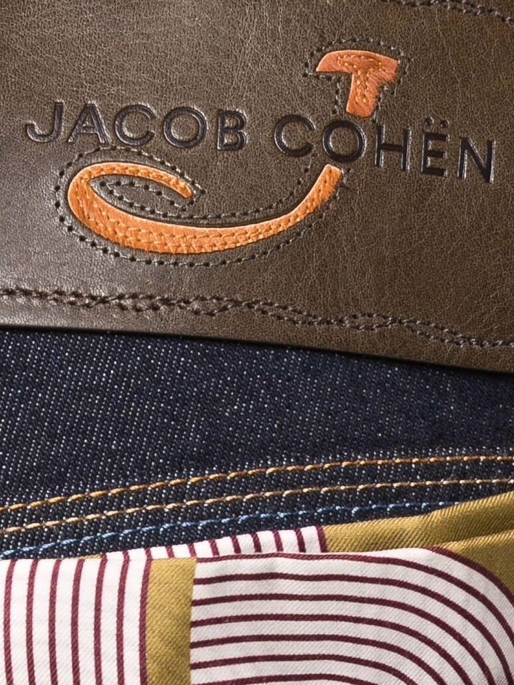 Elegant Bard Dark Denim Jeans with Leather Patch