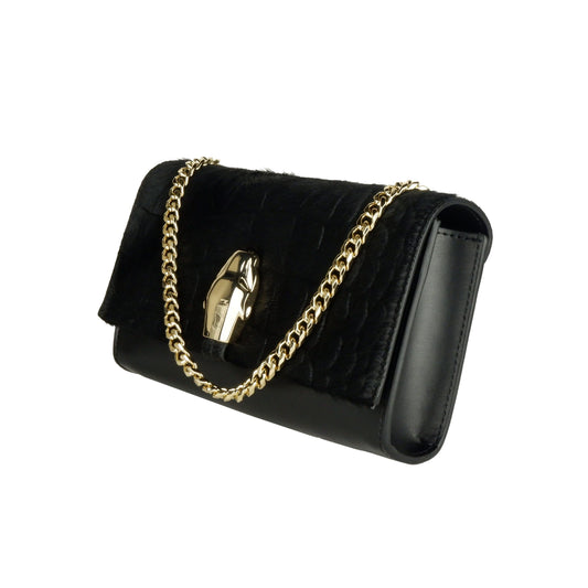 Chic Calfskin Crossbody for Elegant Evenings