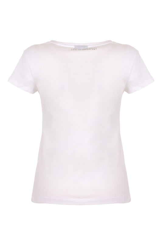 Pristine White Textured Tee For Trendsetters