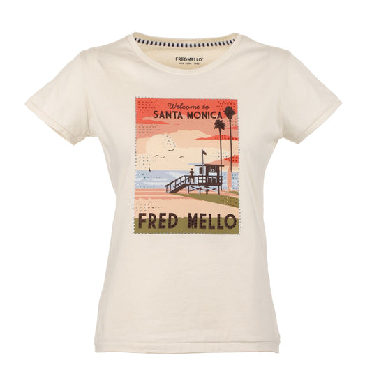 Chic White Cotone Tee with Front Design