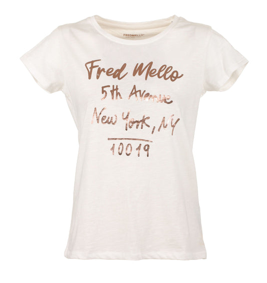 Elegant White Cotton Tee For Stylish Comfort