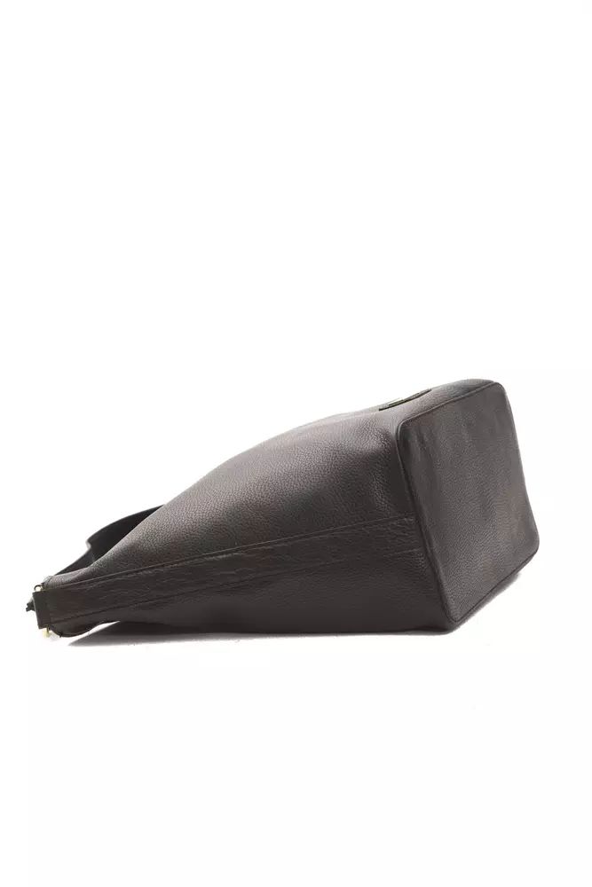 Sleek Black Leather Shoulder Bag