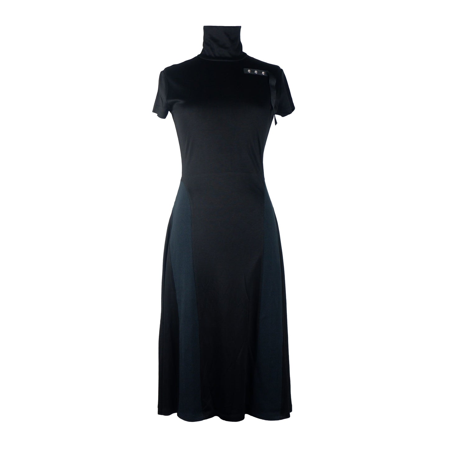 Elegant Short Sleeve Long Dress with Eyelet Ribbon