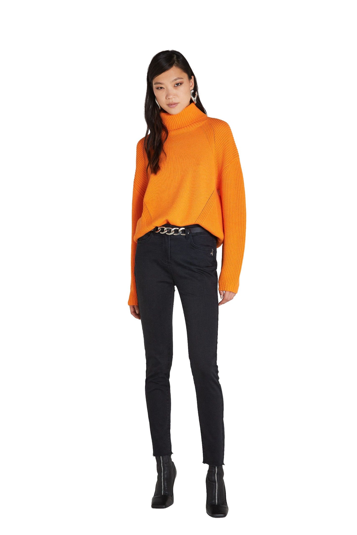 Sleek Cotton Blend Regular Jegging Jeans