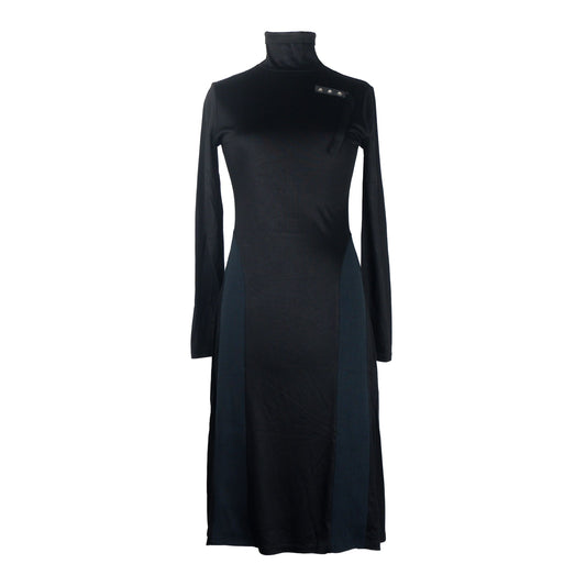 Elegant Long-Sleeved Dress with Eyelet Detail