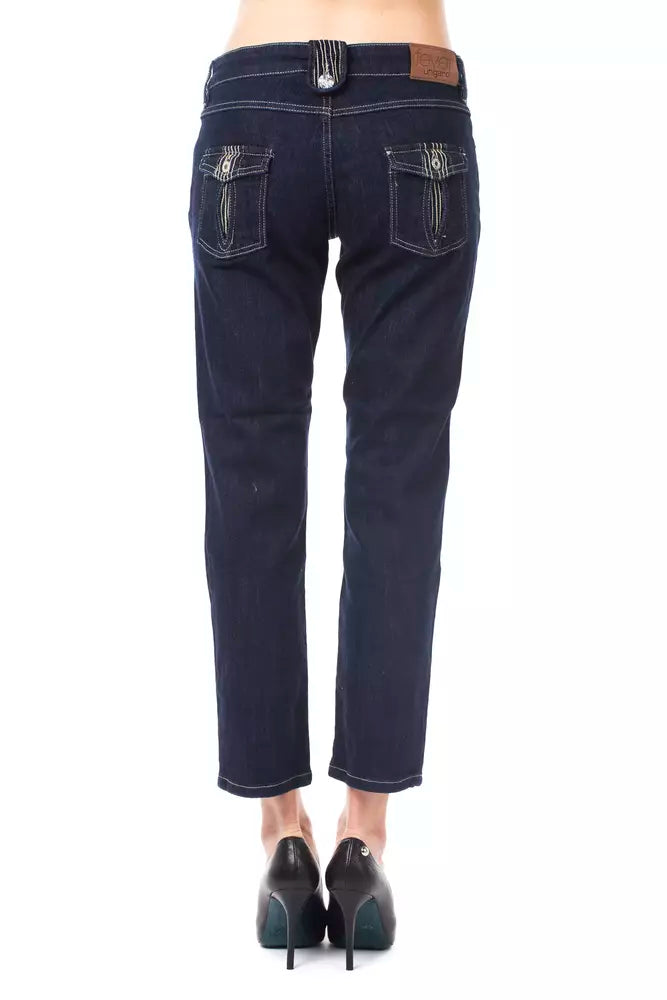 Chic Blue Capri Jeans with Button Details