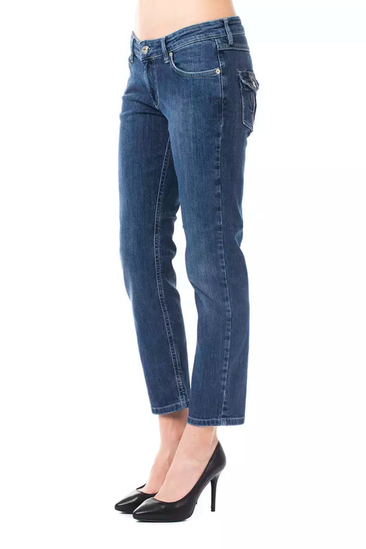 Chic Light Blue Capri Jeans with Button Details