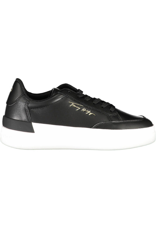 Chic Contrasting Lace-Up Sporty Sneakers