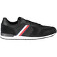 Sleek Black Sports Sneakers with Contrasting Accents