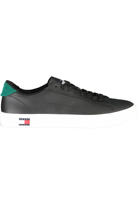 Sleek Black Sports Sneakers with Eco-Conscious Design