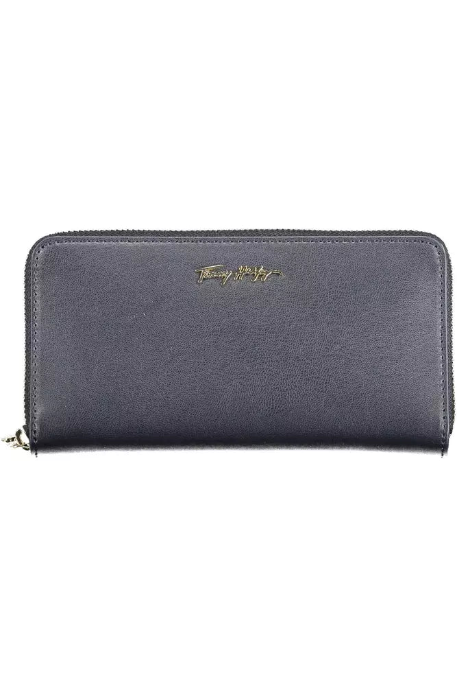 Chic Blue Zip Wallet with Multiple Compartments