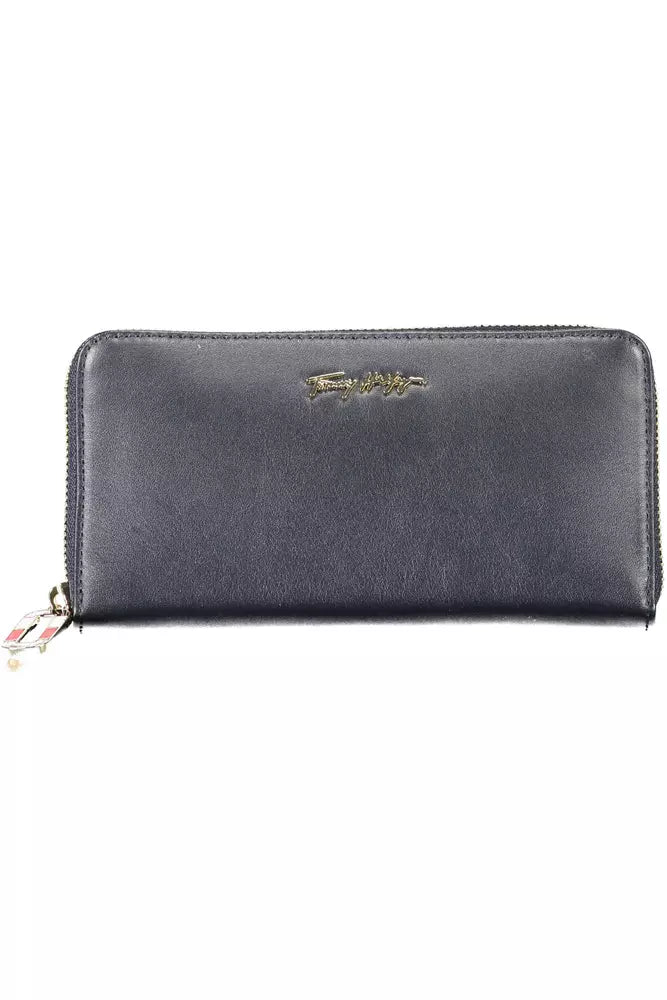 Elegant Blue Leather Wallet with Multiple Compartments