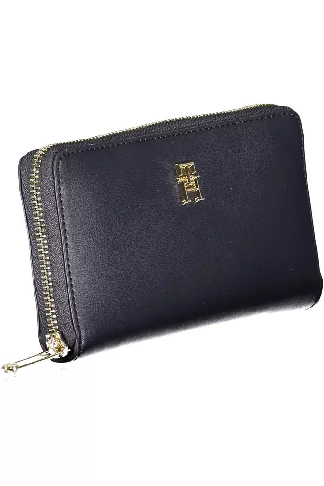 Sleek Sapphire Wallet with Ample Storage