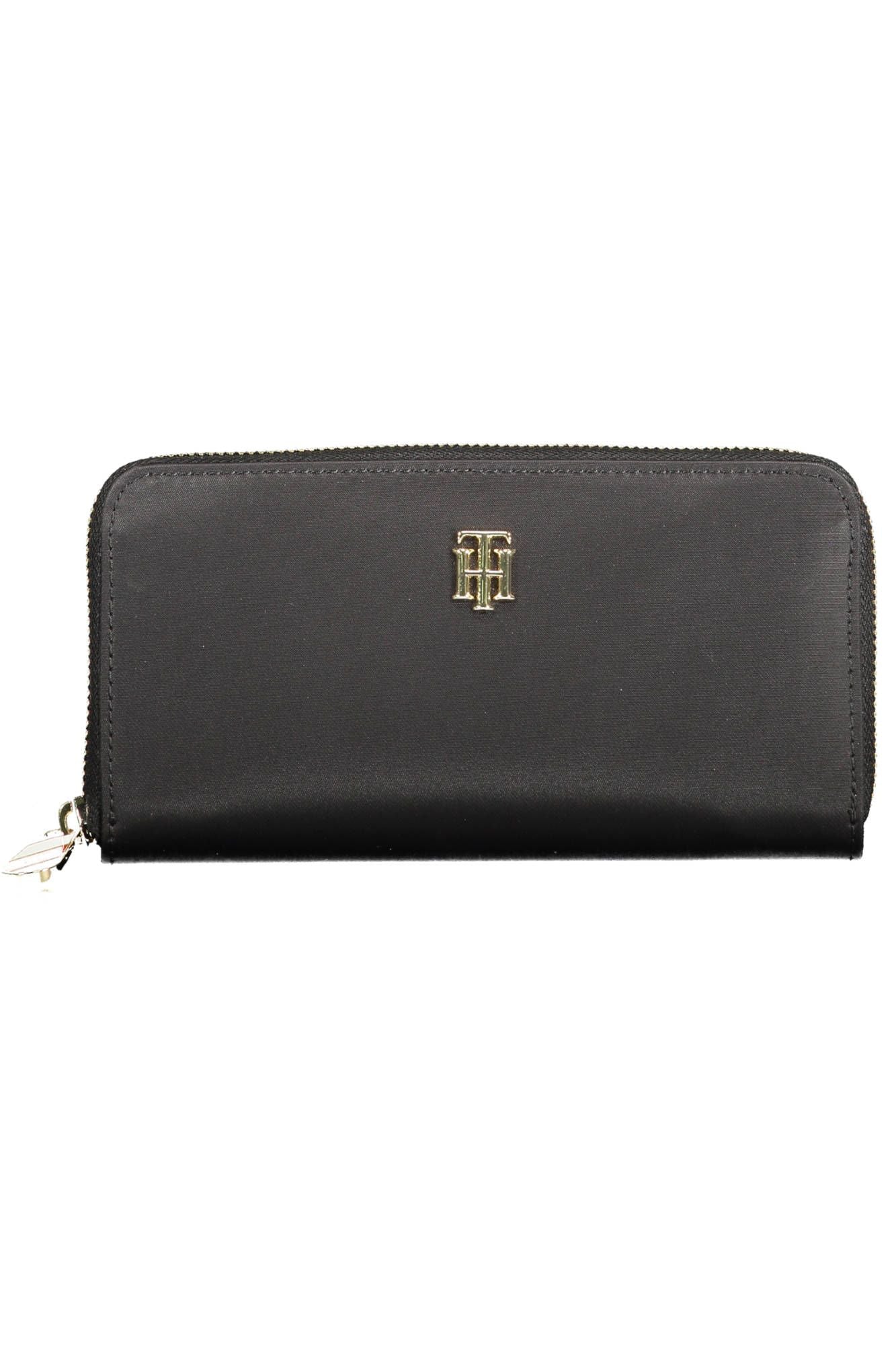 Elegant Black Designer Wallet with Refined Details