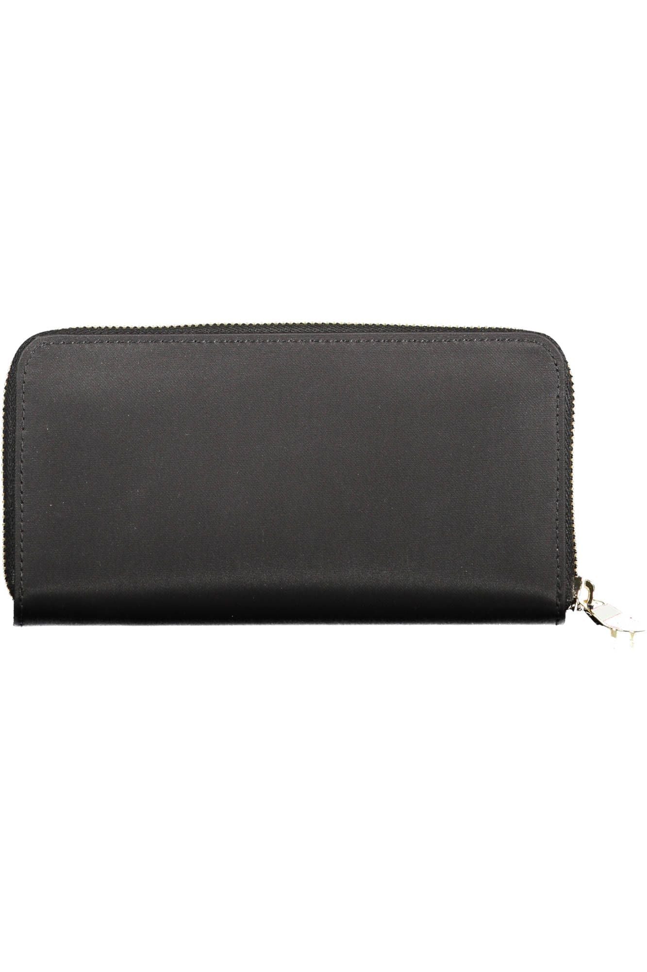 Elegant Black Designer Wallet with Refined Details