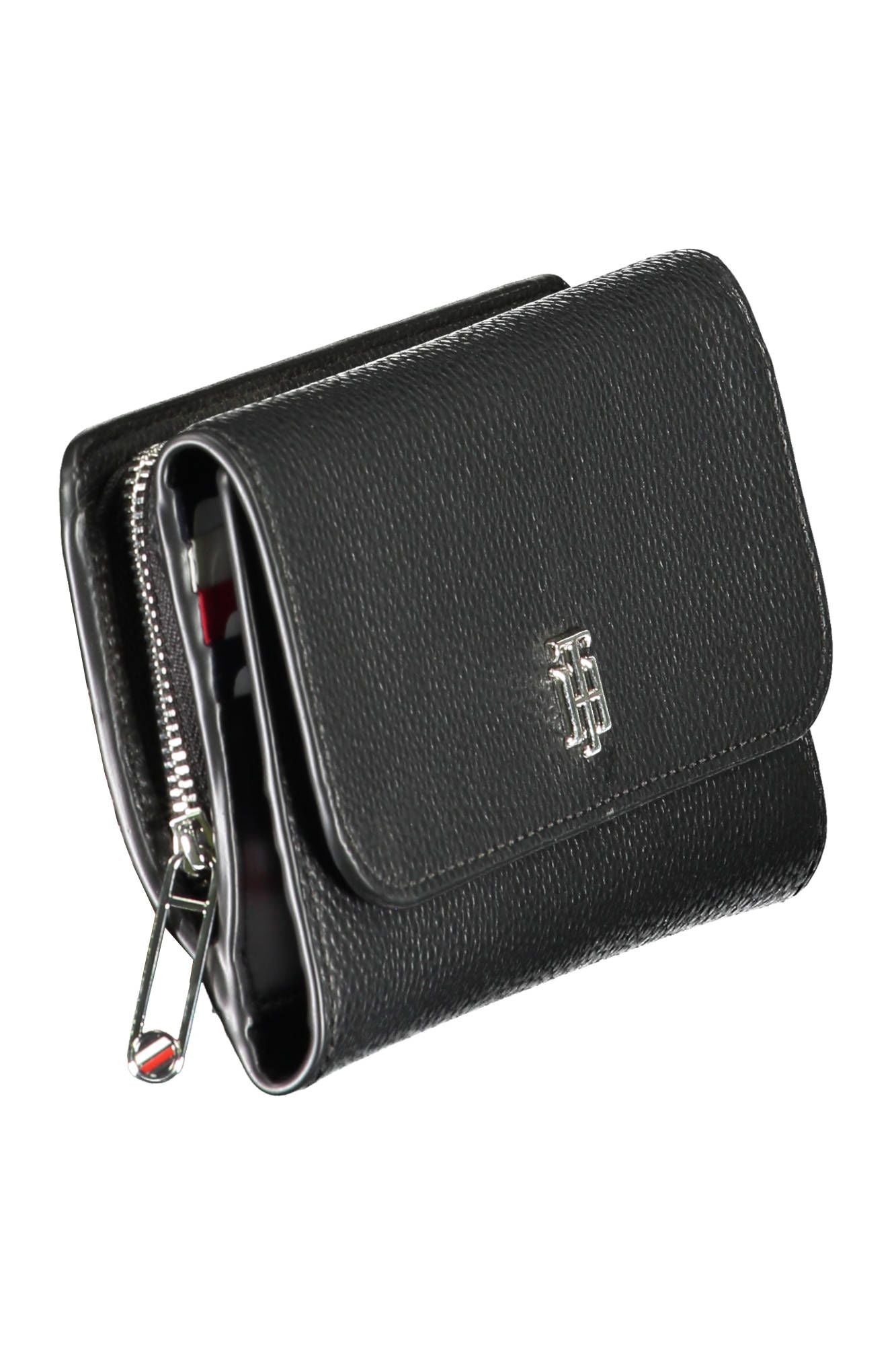 Sleek Polyurethane Wallet with Secure Closure