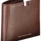 Elegant Leather Wallet with Contrasting Detail