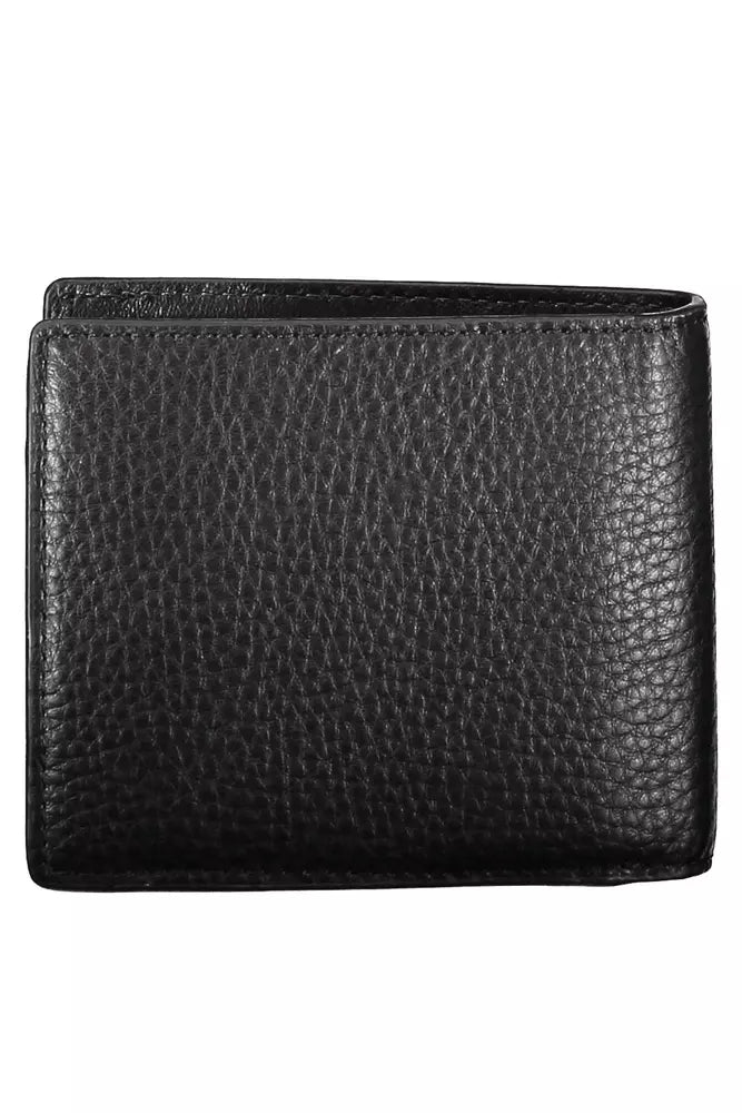 Sleek Black Leather Wallet with Contrasting Accents