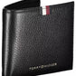 Elegant Leather Wallet with Contrast Detailing