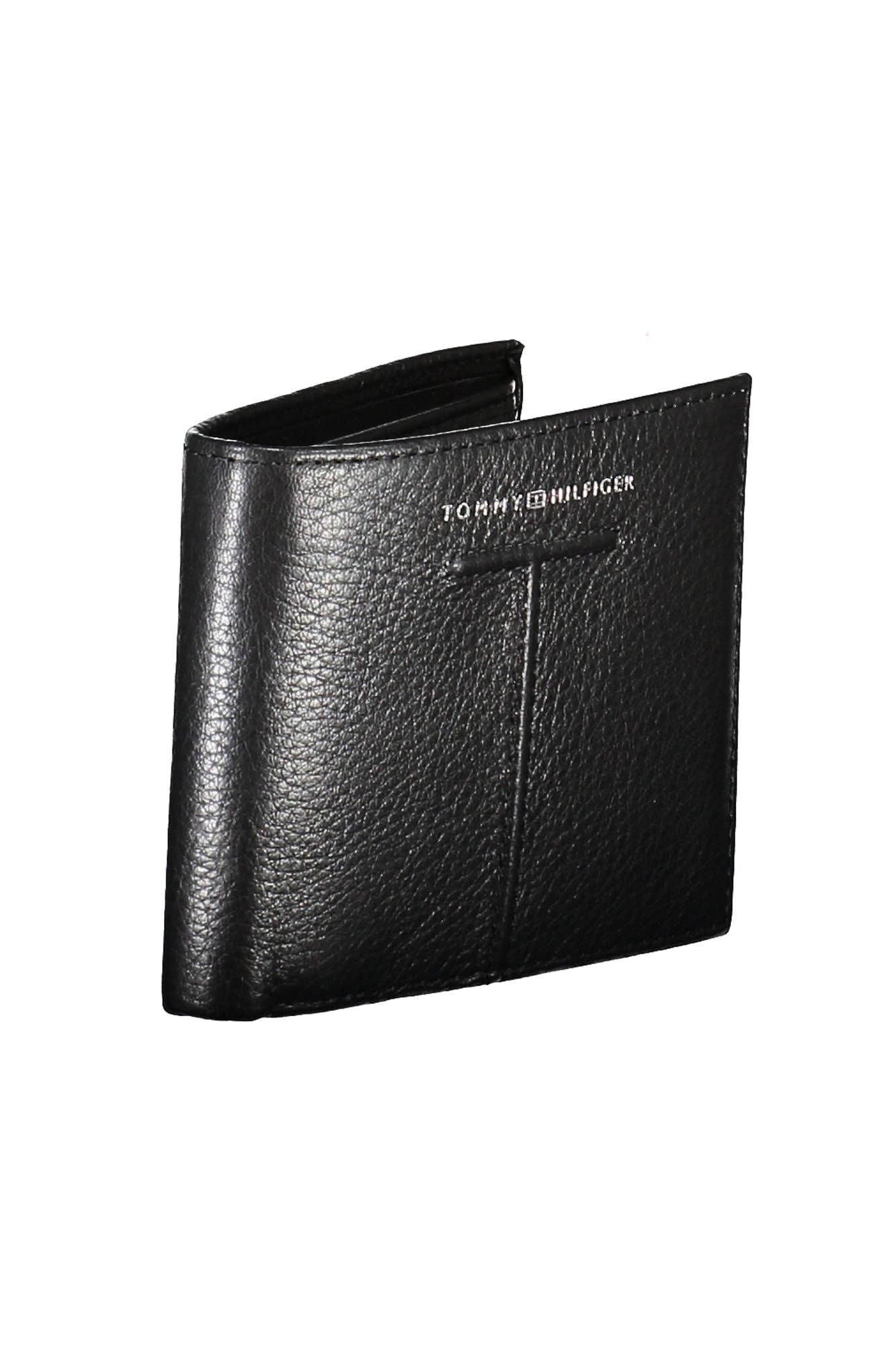 Sophisticated Black Leather Bifold Wallet