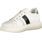 Chic White Sporty Sneakers with Contrasting Accents